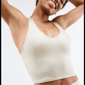 NWT Fabletics Averie Shine Built-In Bra Tank